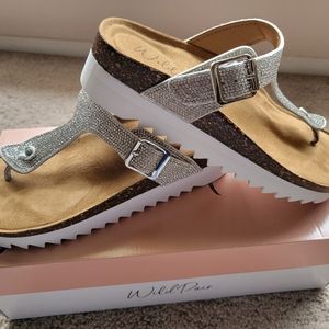 Women size 8 sanndals